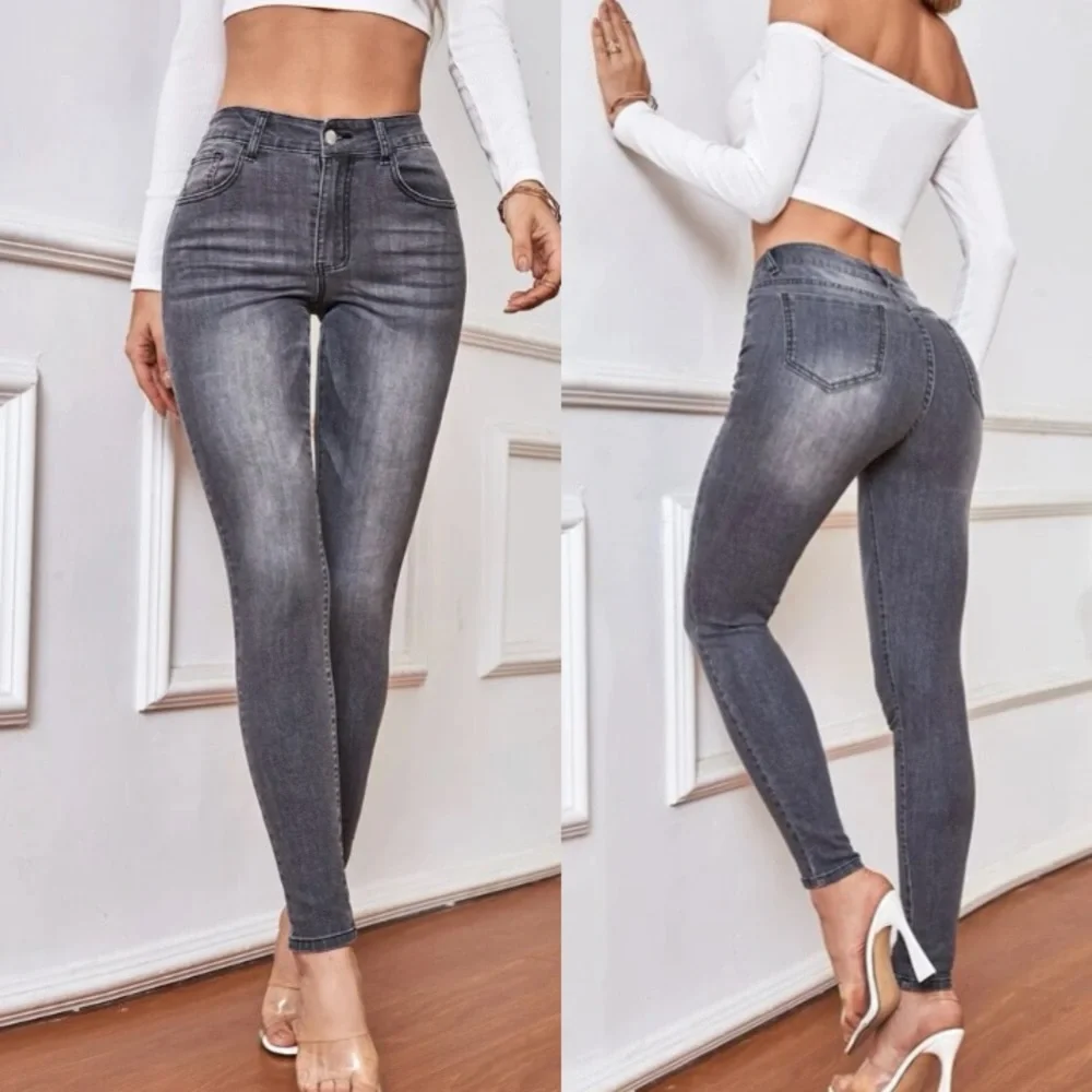 Premium dark wash skinny jeans - Picture 8 of 9